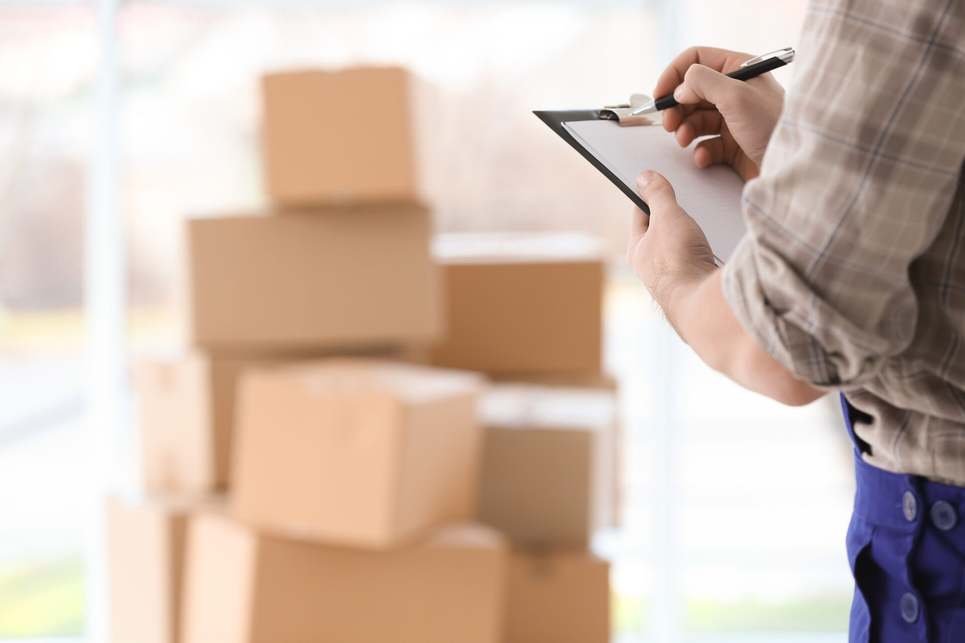 Pick Up & Delivery in Rainbow Beach — Hervey Bay Door 2 Door