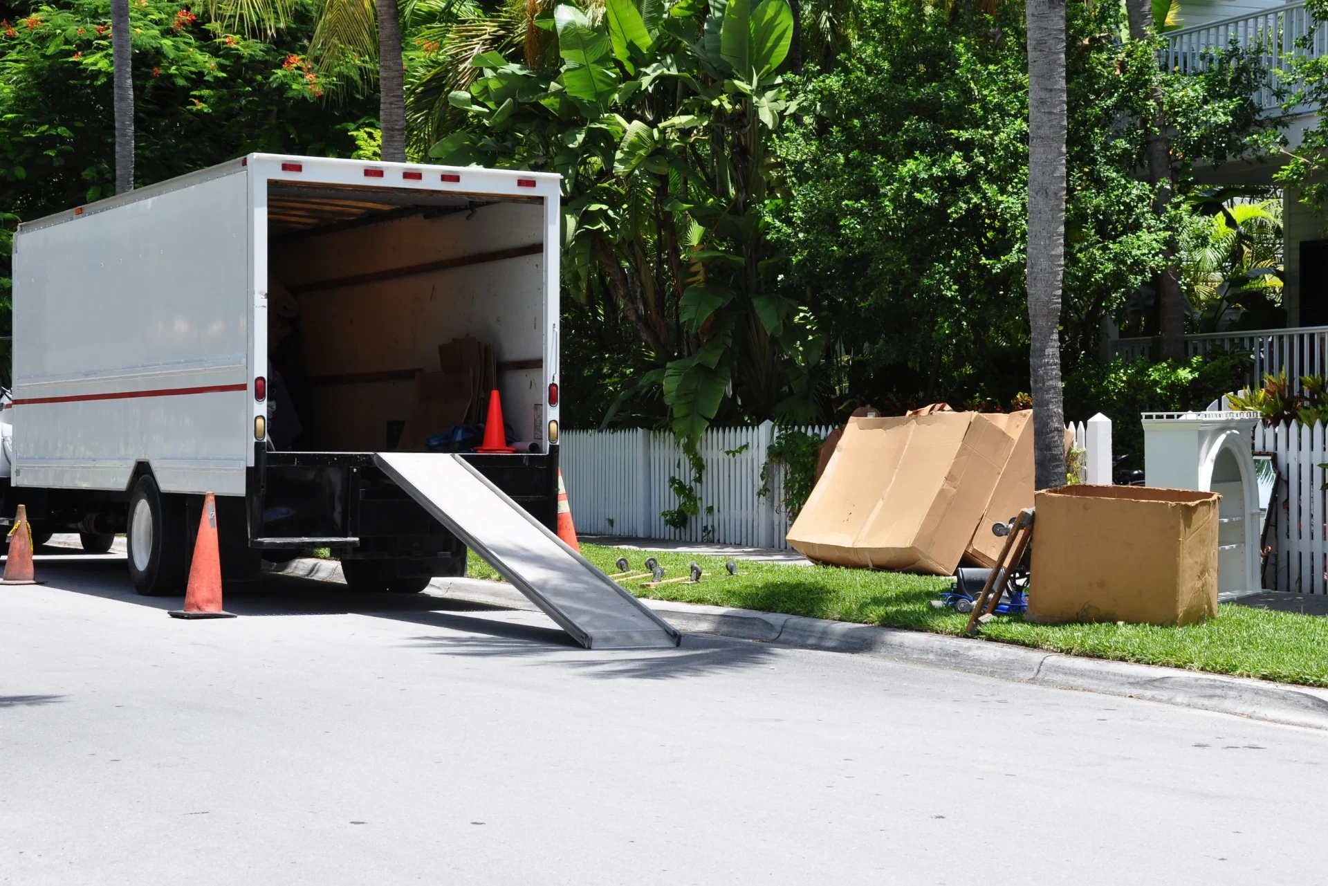 Intrastate Removals from Maryborough — Hervey Bay Door 2 Door